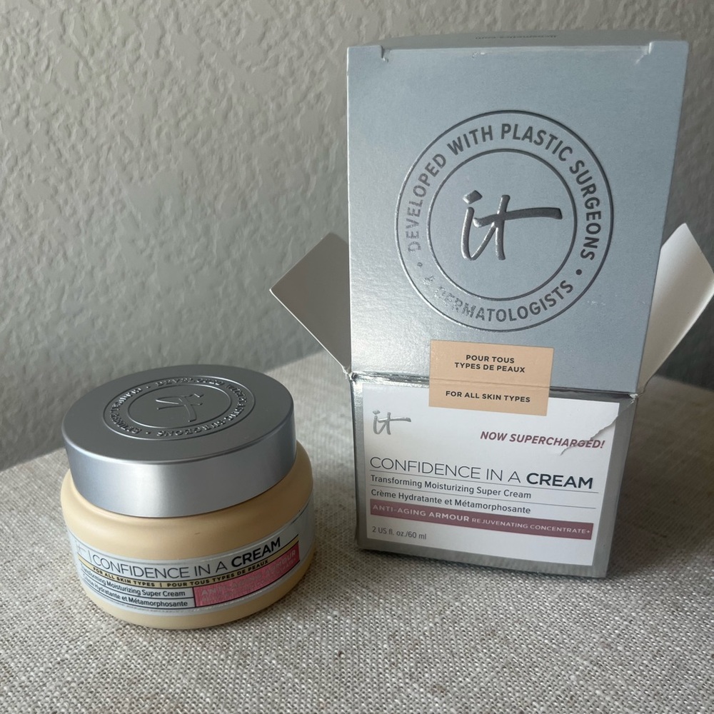 It Cosmetics Confidence in a Cream